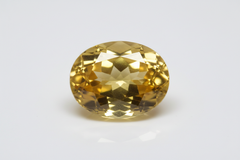 4.99 carat exquisite natural yellow ceylon sapphire unheated abd sparkling, oval shape mixed cut
